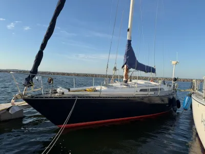 Polyester Sailboat Standfast 40S Photo 0