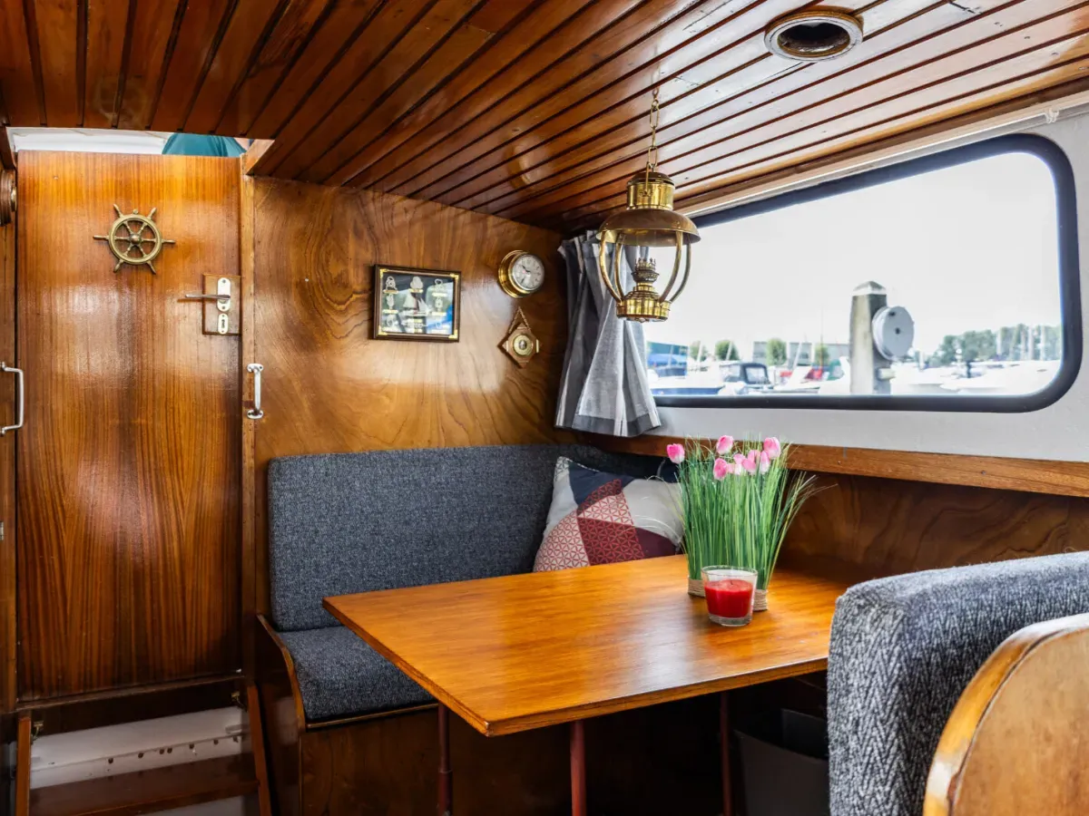 Steel Motorboat Bestevaer 850