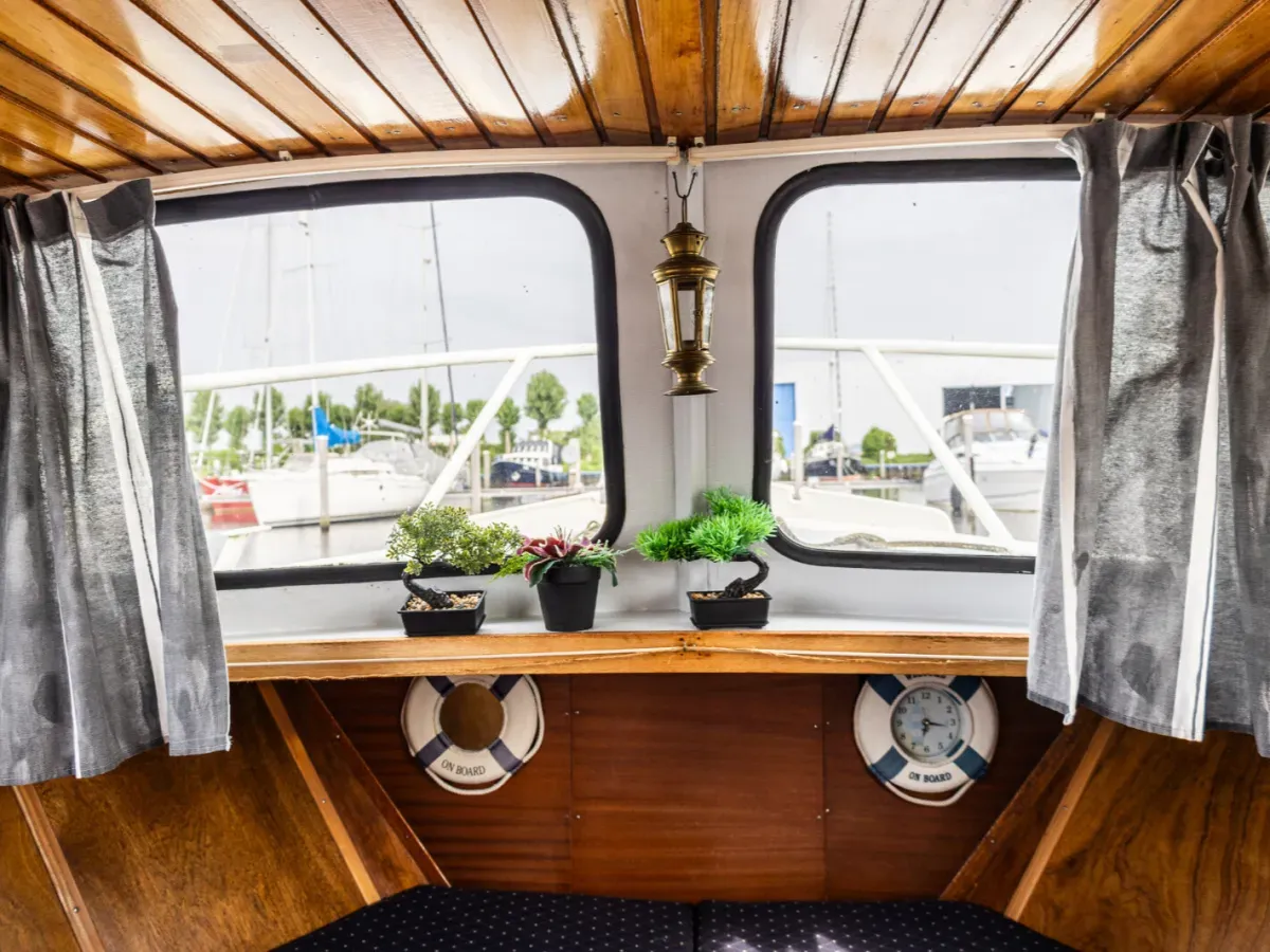 Steel Motorboat Bestevaer 850