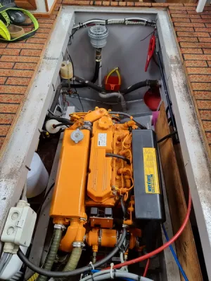Stahl Motorboot Motorkreuzer 950 Foto 32