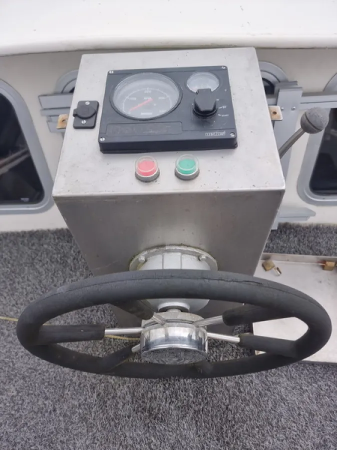 Stahl Motorboot Motorkreuzer 950