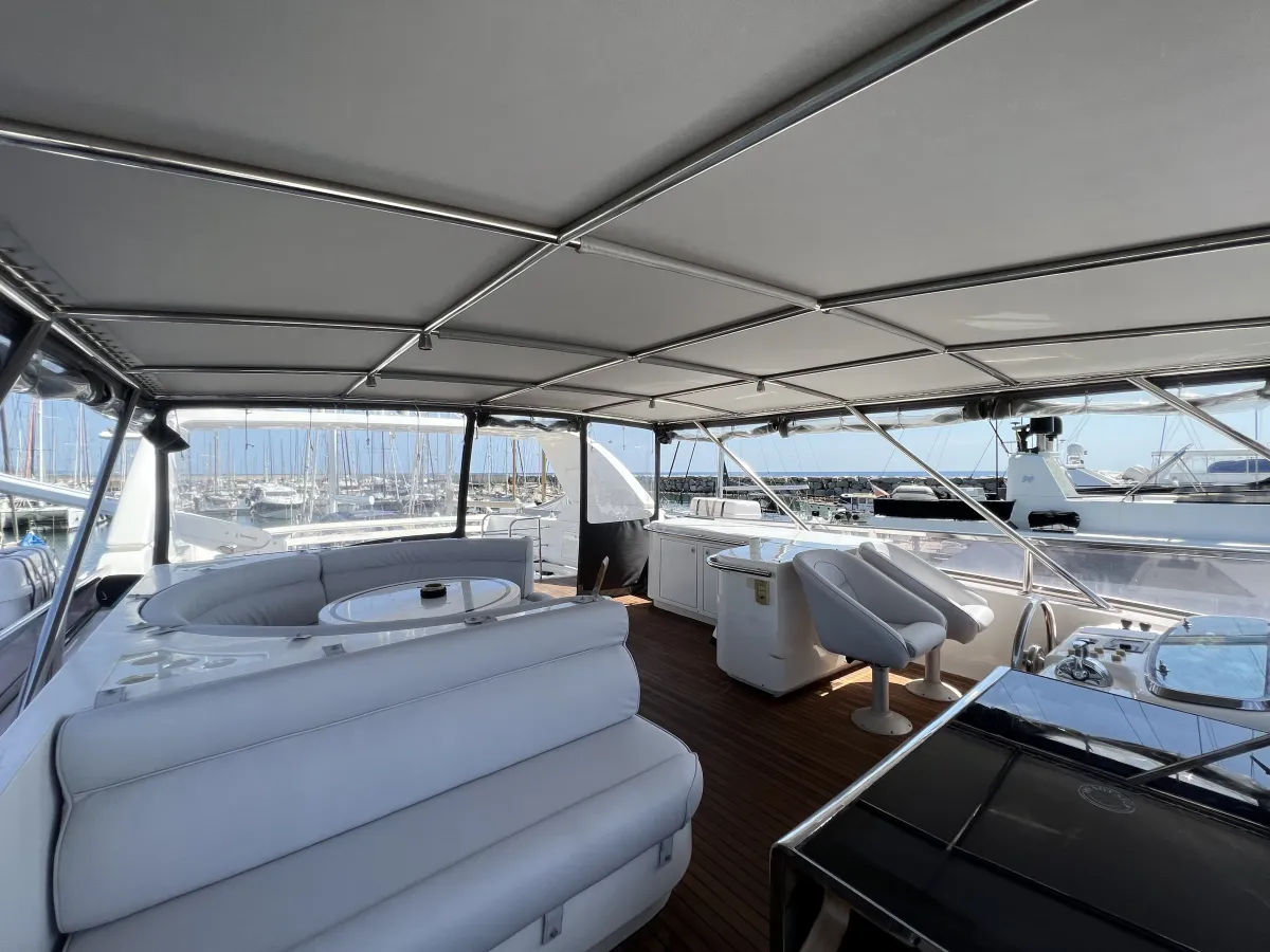 Composiet Motorboot Horizon Elegance 82S
