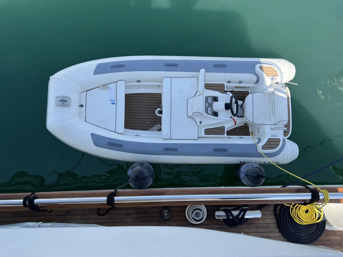 Composiet Motorboot Horizon Elegance 82S