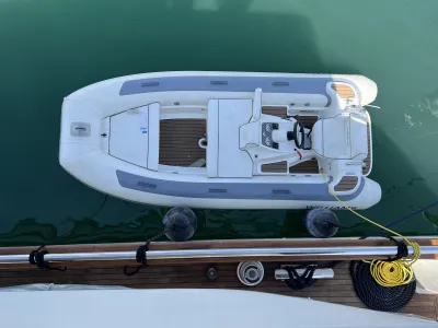 Composiet Motorboot Horizon Elegance 82S Foto 22