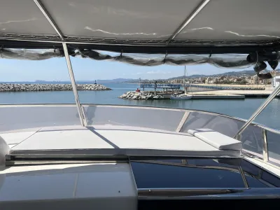 Composiet Motorboot Horizon Elegance 82S Foto 6
