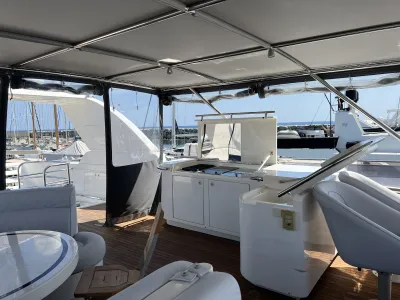 Composiet Motorboot Horizon Elegance 82S Foto 4