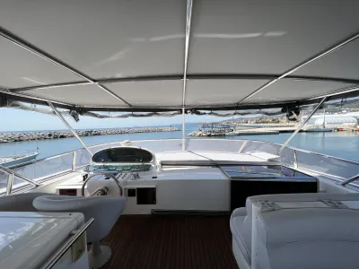 Composiet Motorboot Horizon Elegance 82S Foto 8
