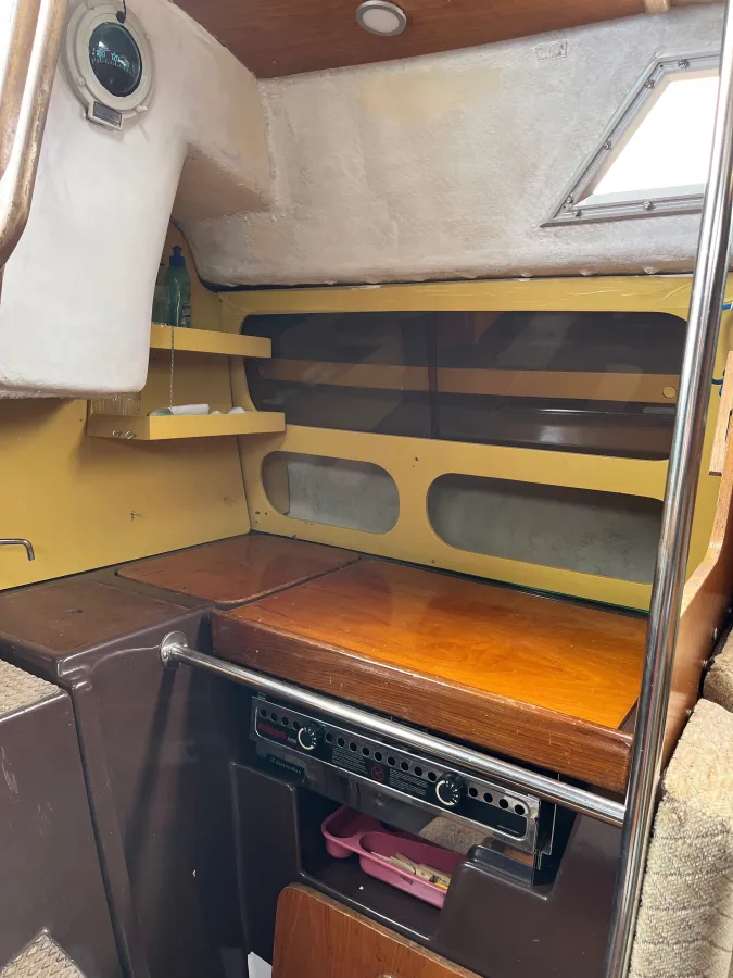 Polyester Sailboat Beneteau First 30