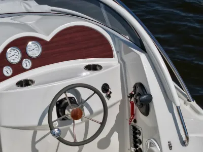 Polyester Bateau de console Quicksilver 540 Cabin Photo 5
