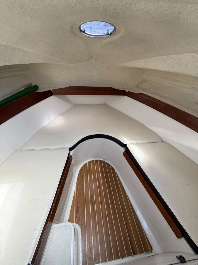 Polyester Bateau de console Quicksilver 540 Cabin