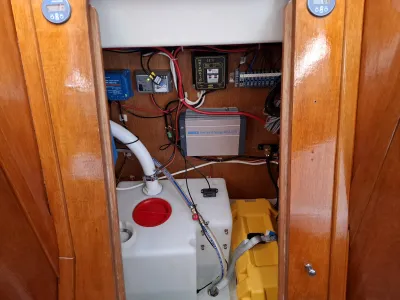 Polyester Zeilboot Viko 27 DS Foto 10