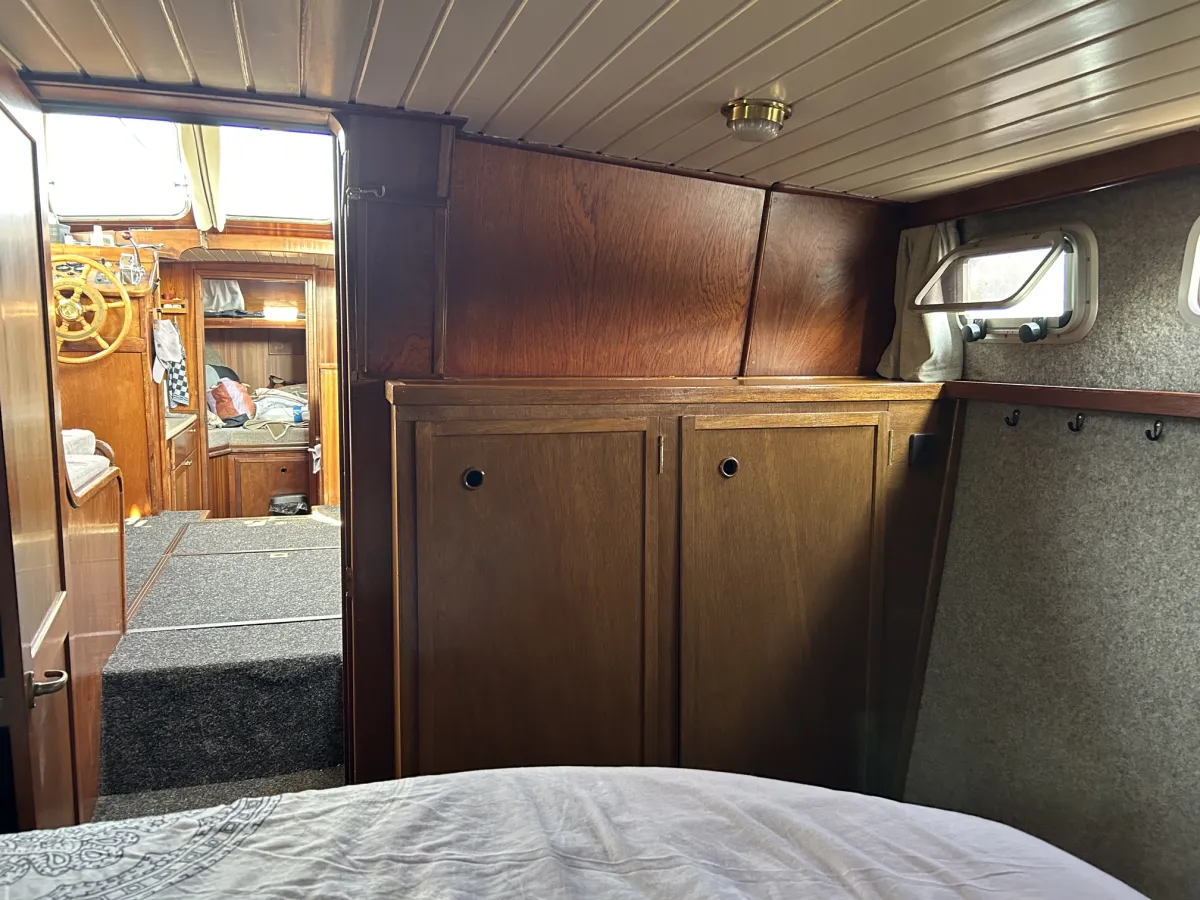 Steel Motorboat Marathon 980AK