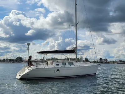 Polyester Zeilboot Beneteau First 32s5 Foto 4