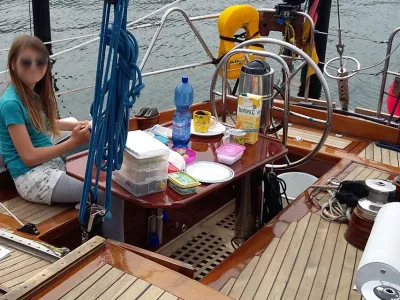 Polyester Sailboat Narval 38 Photo 9