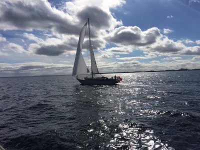 Polyester Sailboat Narval 38 Photo 29