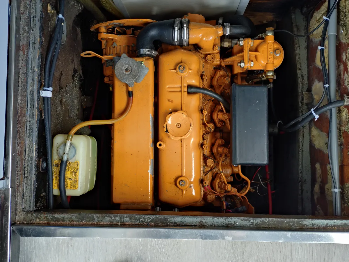 Steel Motorboat Dongemond kruiser 800