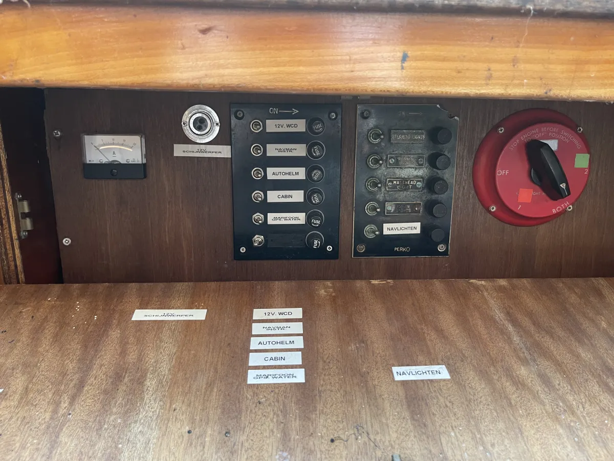 Polyester Sailboat Martin 29
