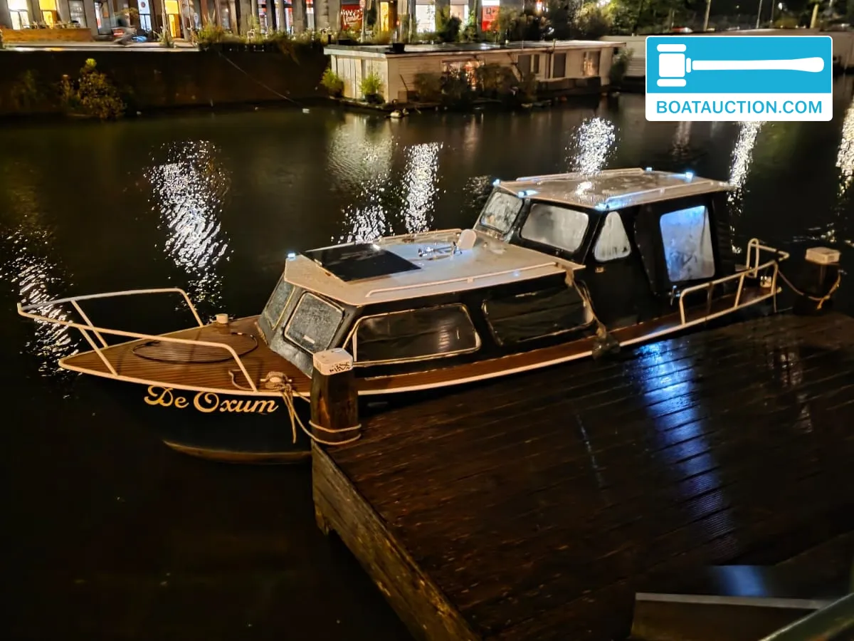 Thumbnail - Waterland 750