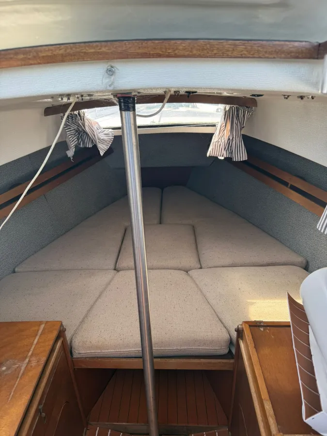 Polyester Sailboat Kievit 680