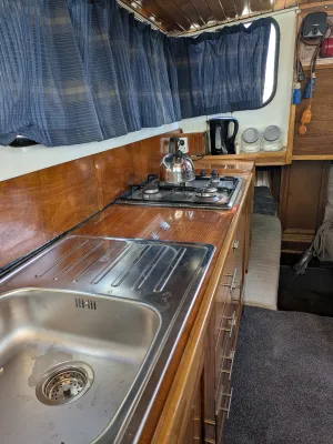 Staal Motorboot Cupido cruiser 900 Foto 6