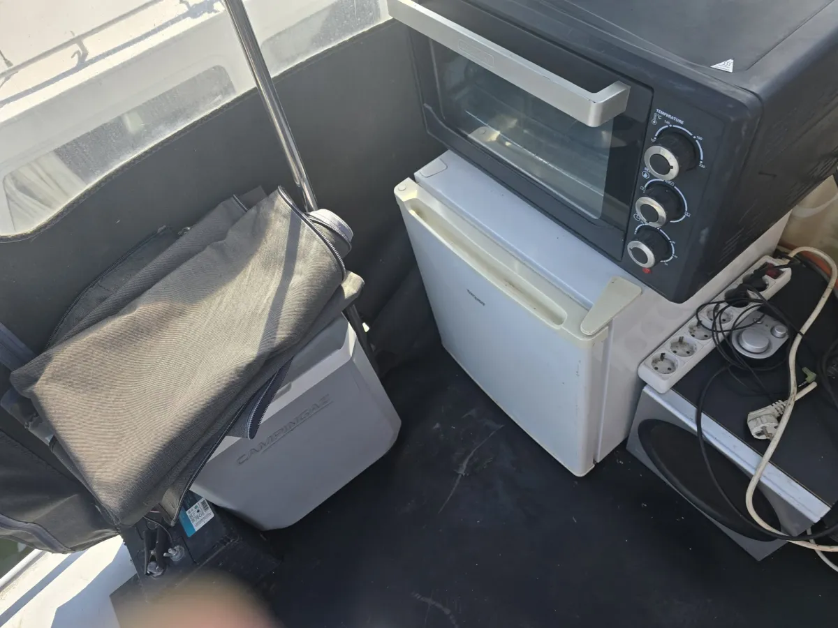 Staal Motorboot Rijo Kruiser 10.50