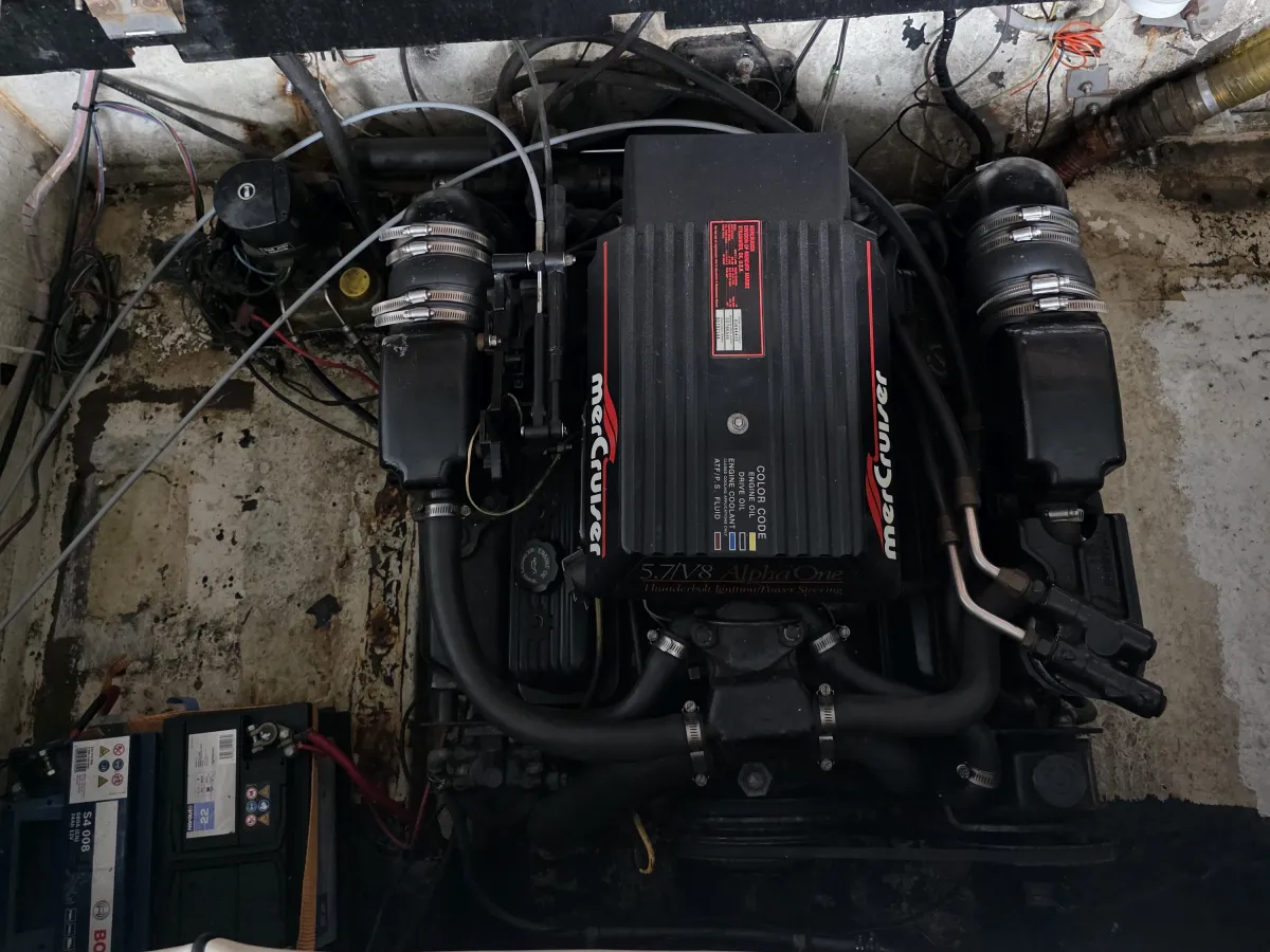 Composite Motorboat Winner 600