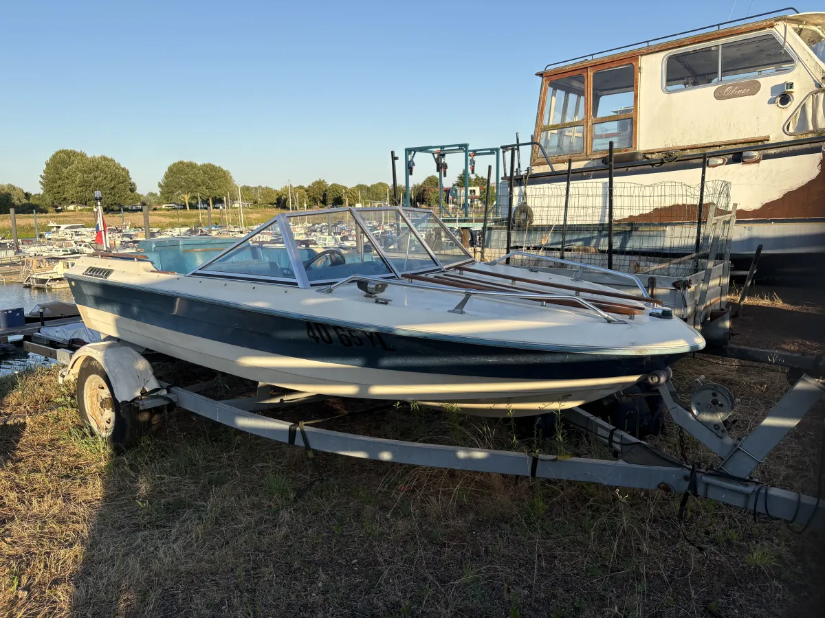 Polyester Speedboot MFG Piper