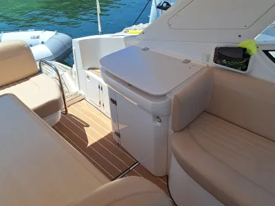 Other material Motorboat Sealine S29 Photo 8