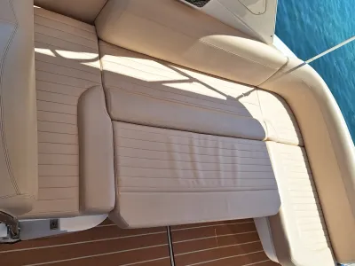 Other material Motorboat Sealine S29 Photo 14