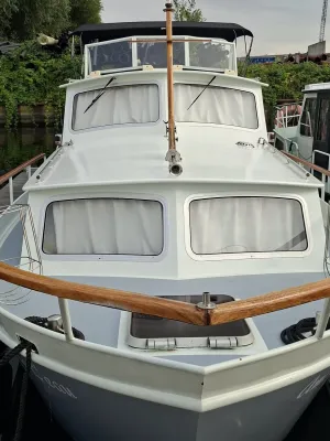 Steel Motorboat Crown kruiser 970 Photo 15