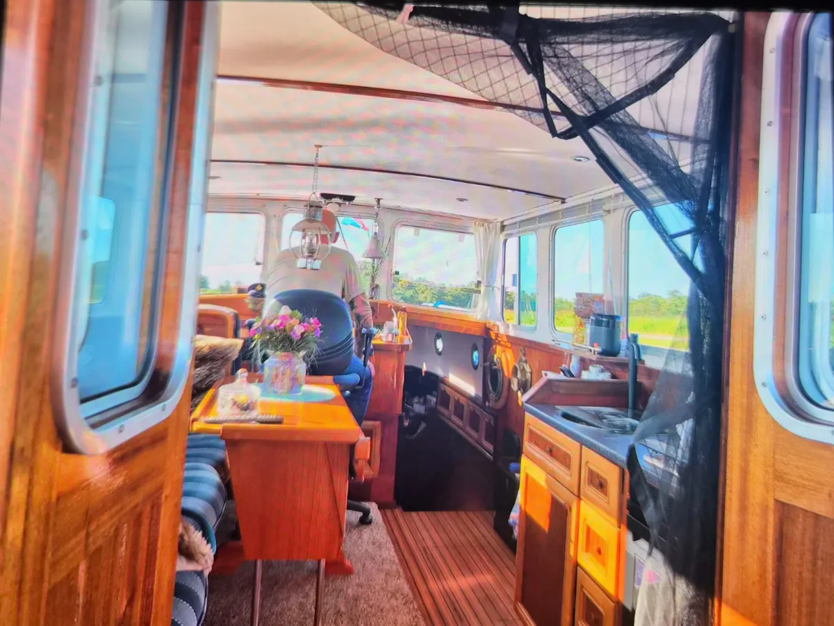 Staal Motorboot Kajuitvlet 1100