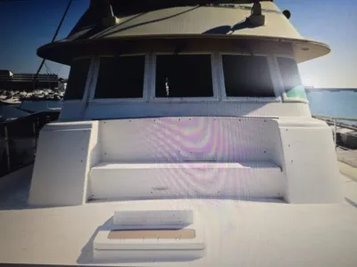 Polyester Motorboot Hatteras 72 Foto 5