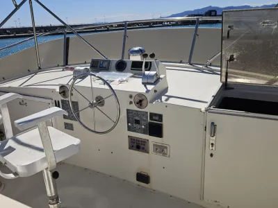 Polyester Motorboot Hatteras 72 Foto 2