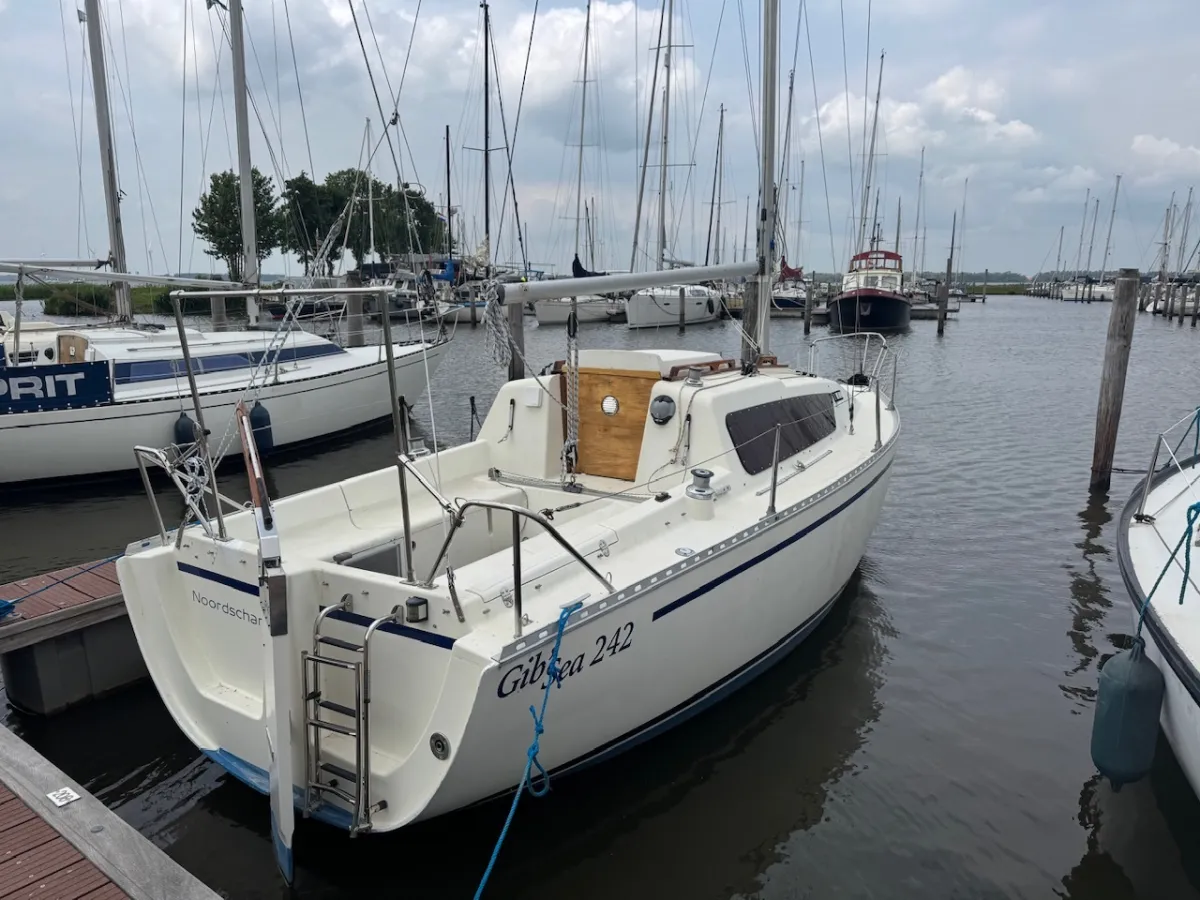 Polyester Segelboot Gib'Sea 242