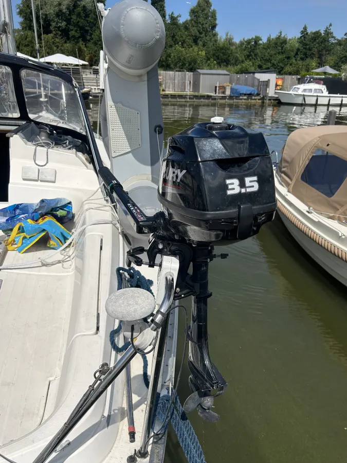 Polyester Zeilboot Dufour 30 Classic