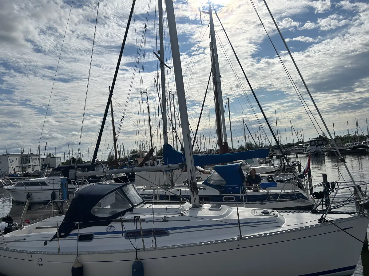 Polyester Zeilboot Dufour 30 Classic