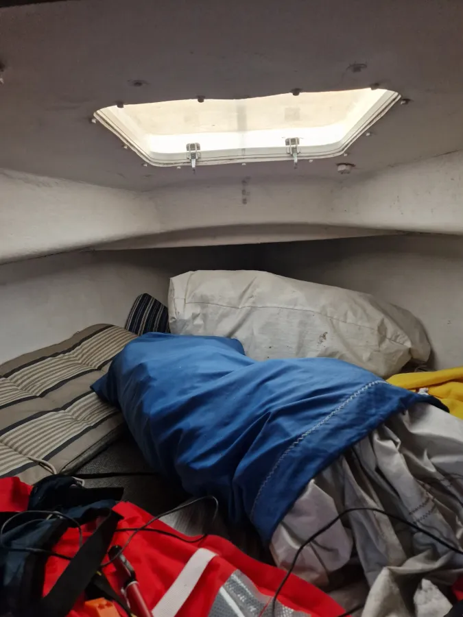 Polyester Sailboat Compromis 720