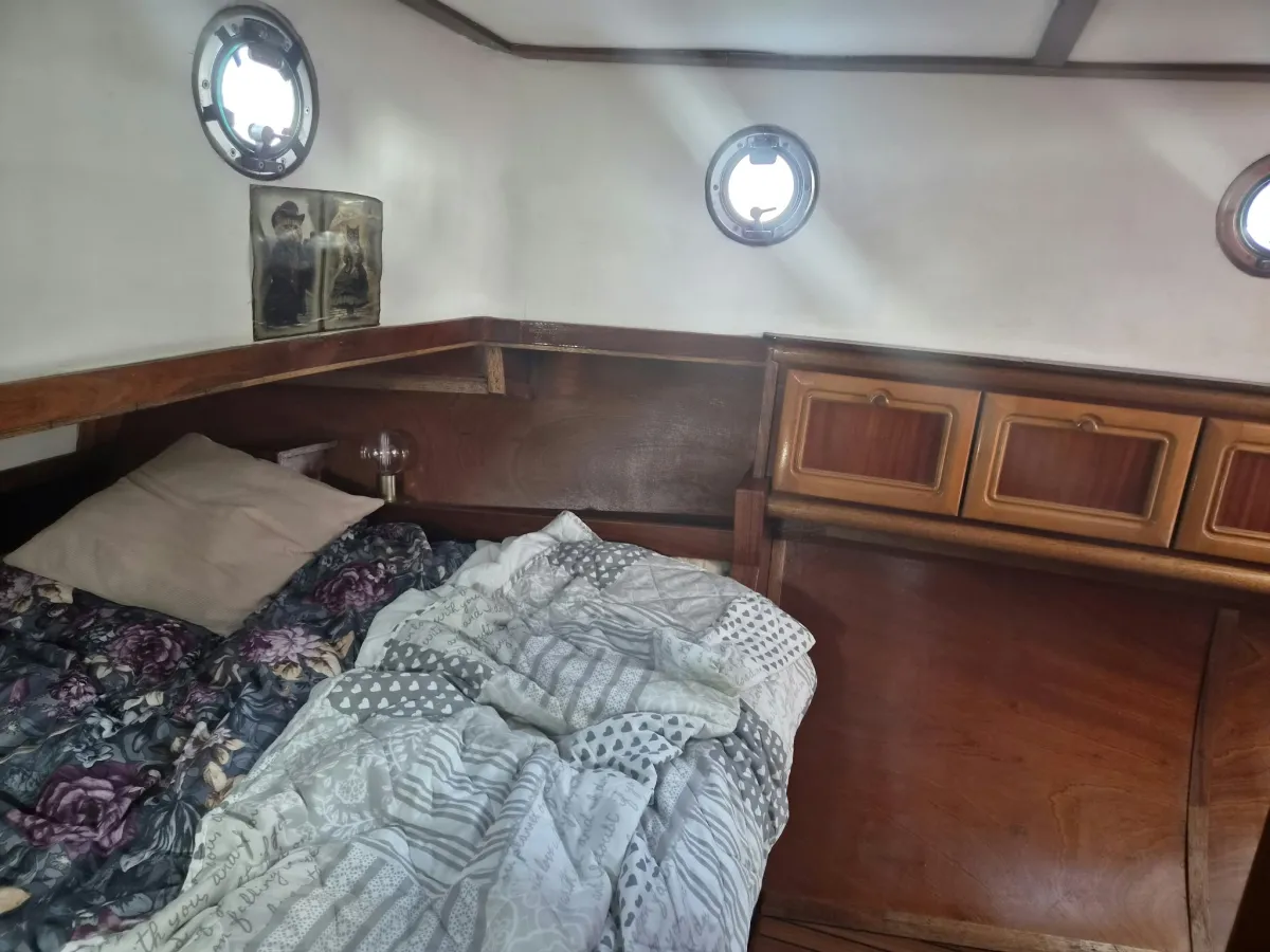 Staal Motorboot Kajuitvlet 1100