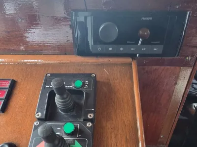 Stahl Motorboot Motorboat 1050 Foto 3