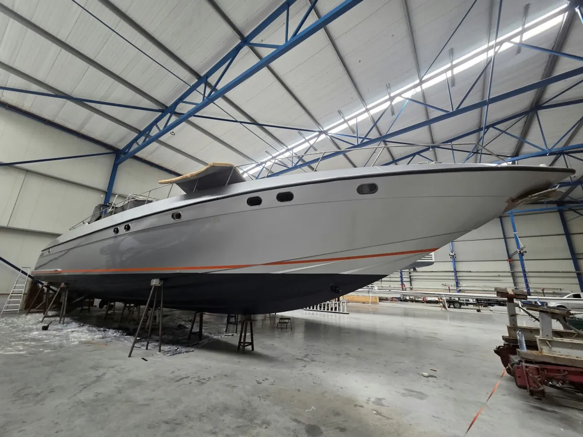 Polyester Bateau à moteur Technomar Cobra 62