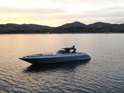 Polyester Bateau à moteur Technomar Cobra 62 Photo 2