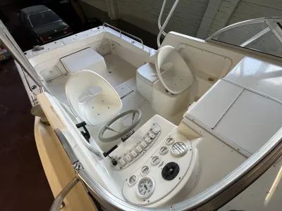 Polyester Speedboat Baha 257 Photo 15