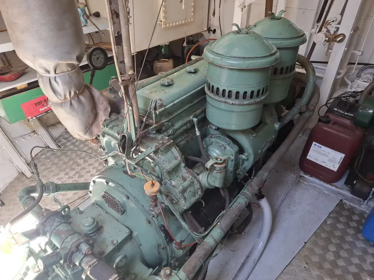 Steel Motorboat fishing trawler 2304