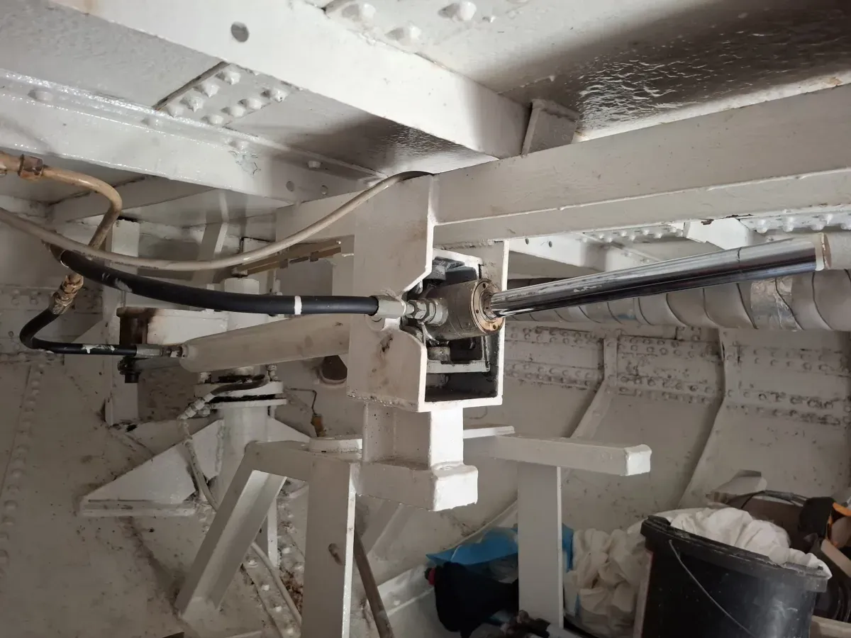 Steel Motorboat fishing trawler 2304