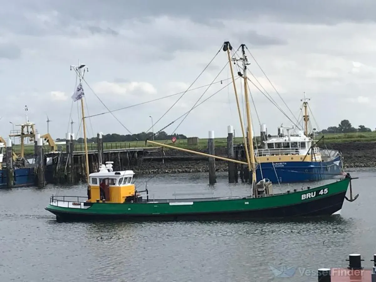 Steel Motorboat fishing trawler 2304