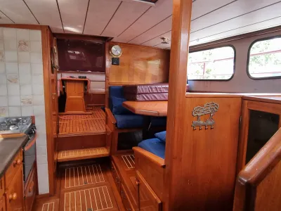 Staal Motorboot Motorschouw 930 Foto 4