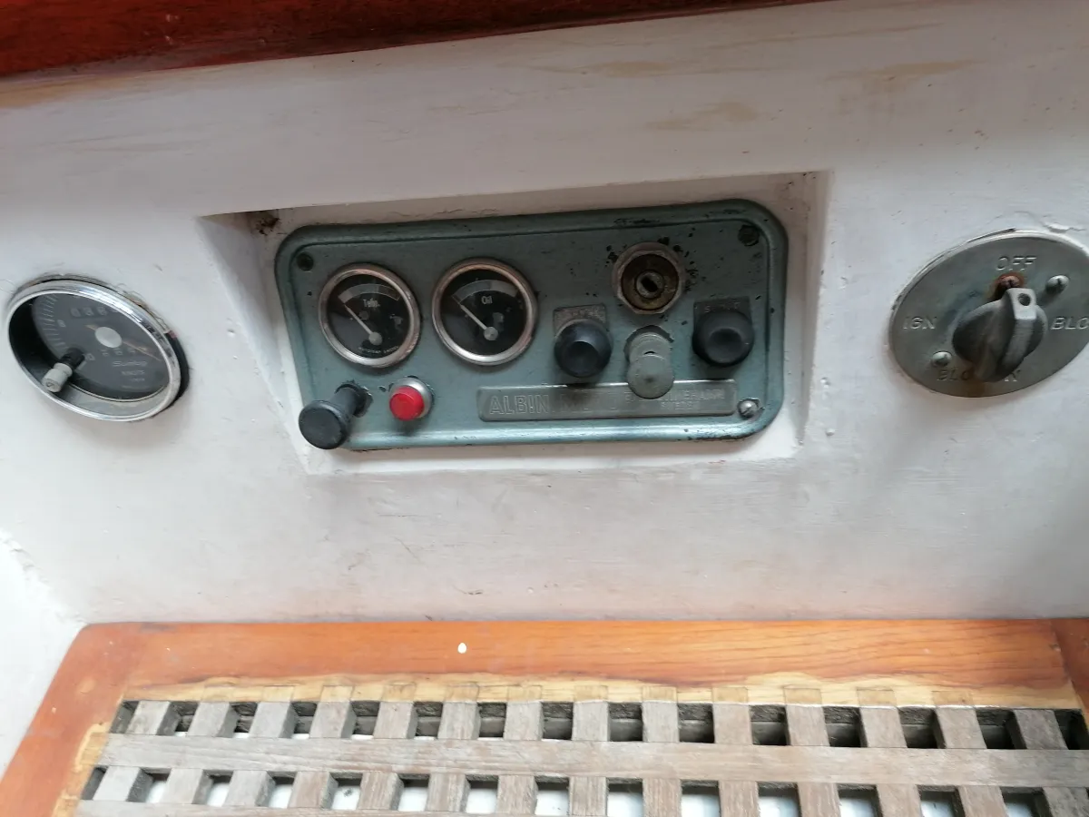 Steel Sailboat Trintella 870