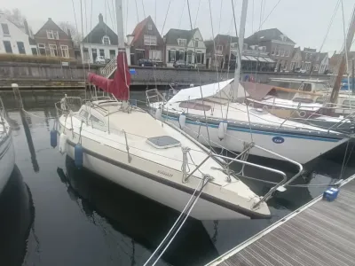 Polyester Sailboat Granada 27 Photo 0