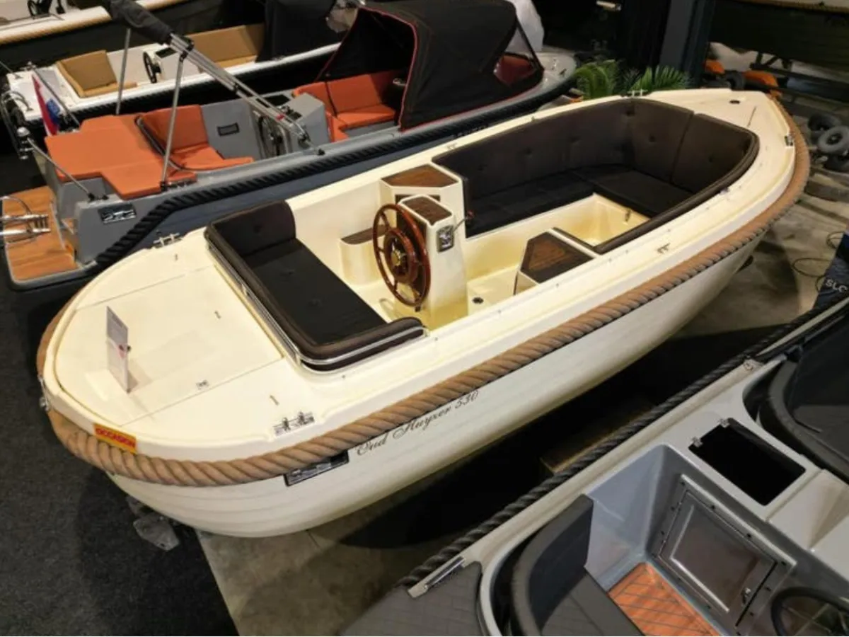 Polyester Sloop Oudhuijzer 530