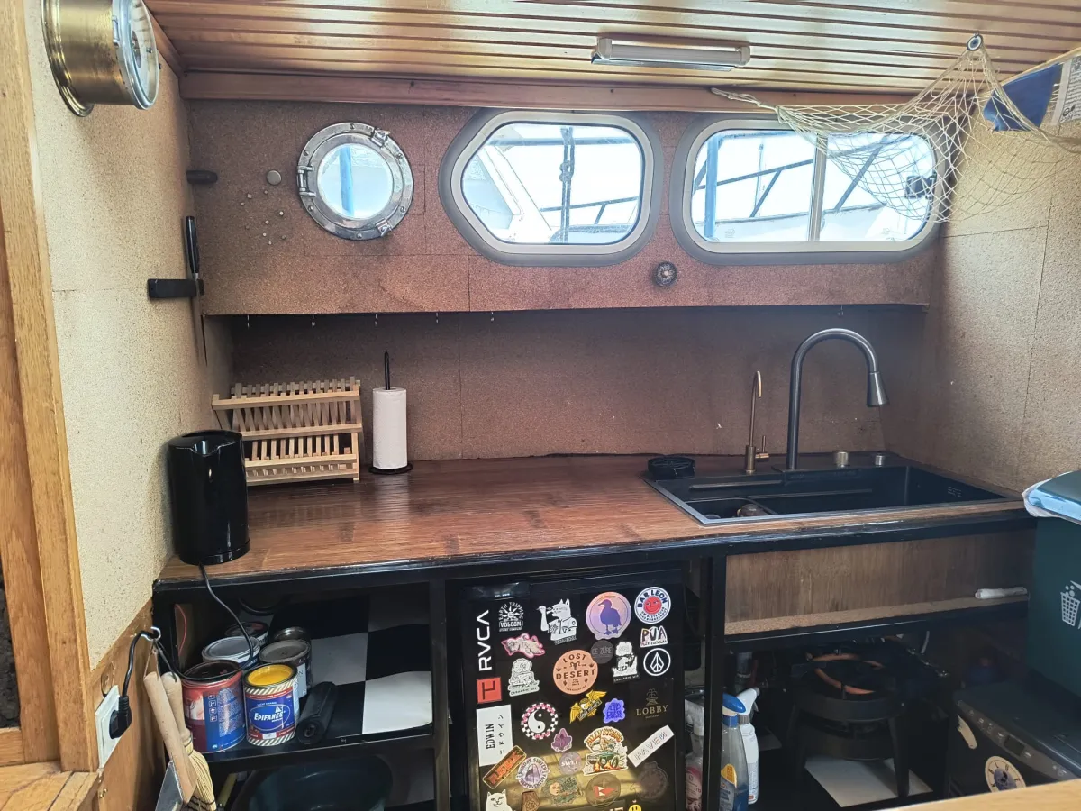 Staal Motorboot De Alm Kruiser